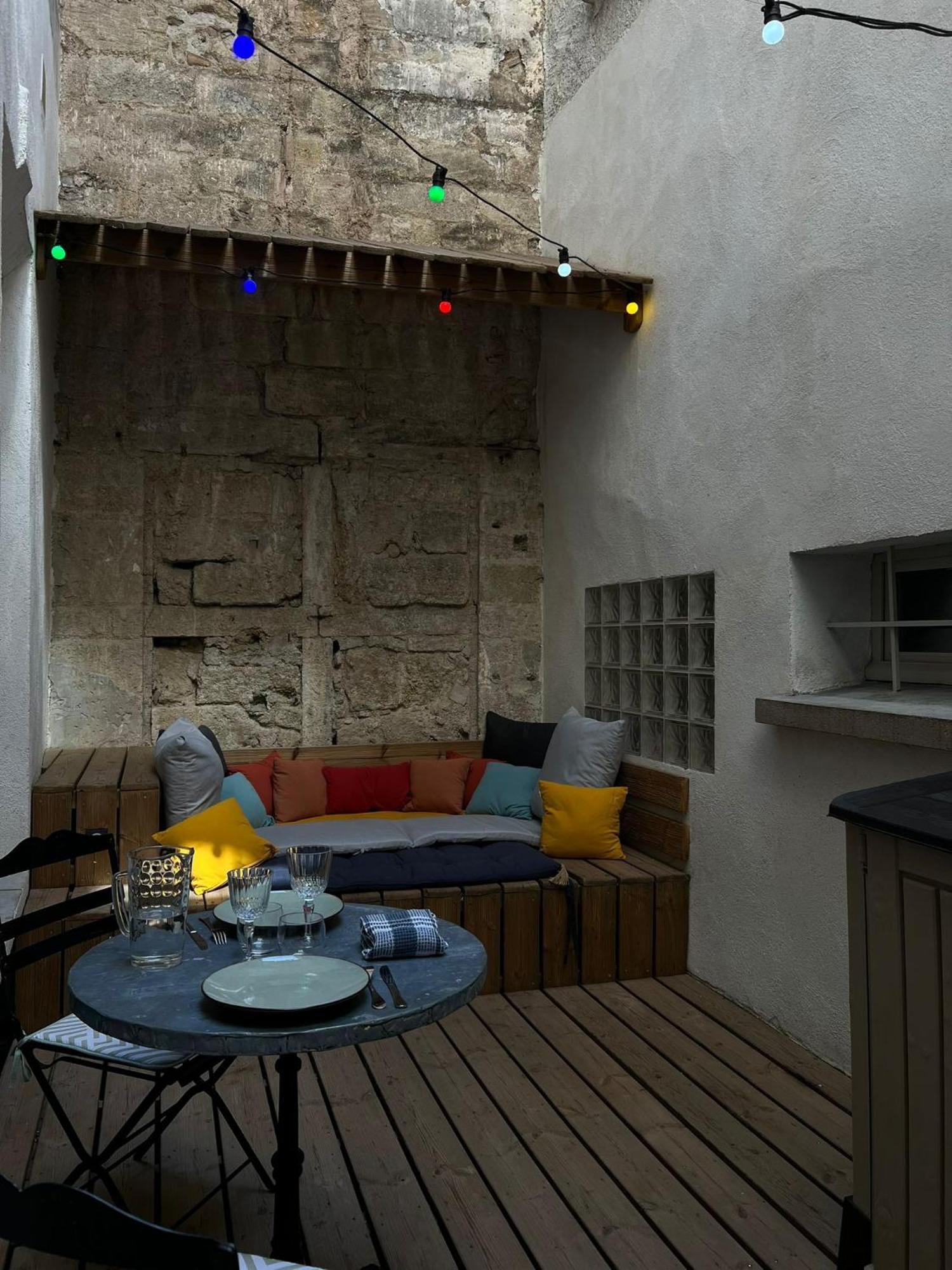 Mes A Moi In Pezenas - Studio & Patio Privatif - O Pitchoun Apartment Exterior photo